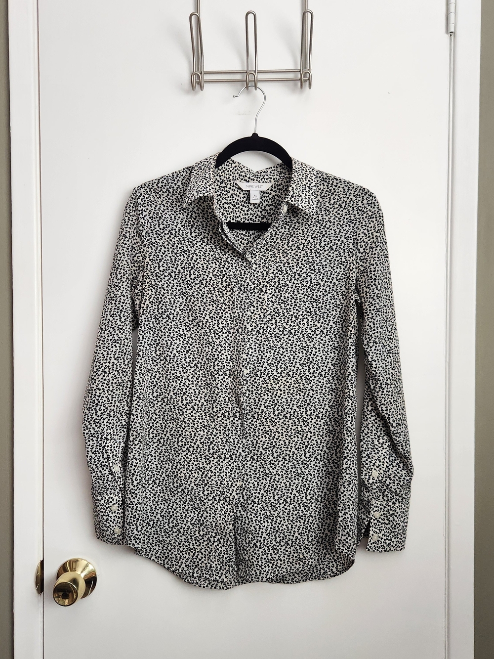 Nine West Black and White Heart Print Button-Down Shirt